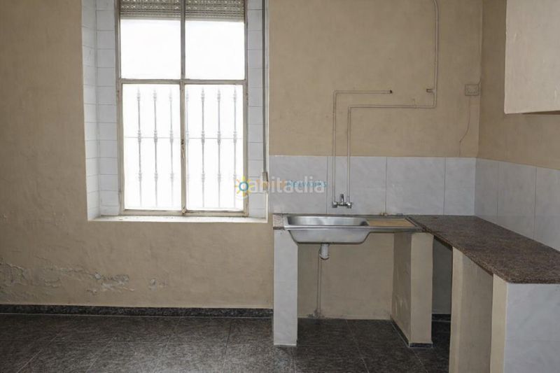 Foto b02d0468-bd47-42b4-8bfe-99c022b58699. Masía villa a la venta en Benifairó de la Valldigna