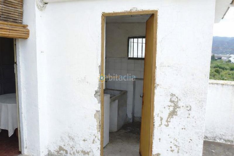 Foto fcb5b50c-47fa-497c-ab0f-cbf41dc1ac54. Masía villa a la venta en Benifairó de la Valldigna