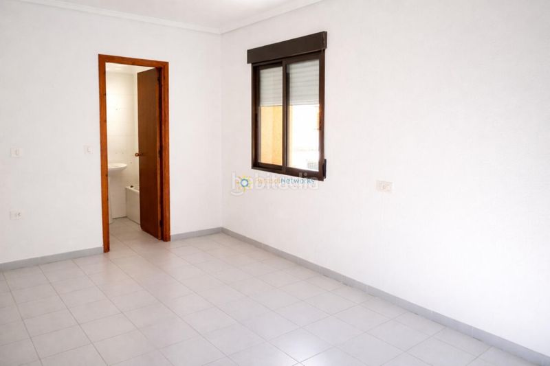 Foto 9726436f-c02e-44c2-acfa-c321a914ffd1. Edifici a Rafelcofer