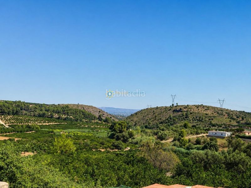 Foto 0b36b33b-1c7d-4bd7-a60a-ac05cb509ec7. Masia amb aparcament piscina a Sellent