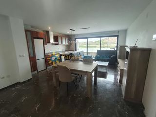 Miete Etagenwohnung in Carrer santa isabel 24d. Alquiler de larga duracion en la font den carros