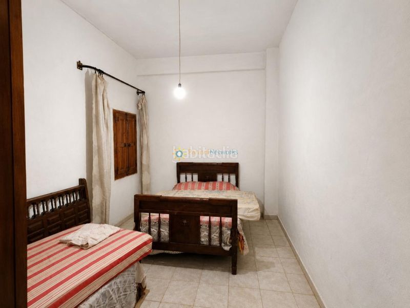 Foto a5cf4a6e-423f-4c84-b311-7996cd0eaa8b. Casa aparellada amb xemeneia a Sellent
