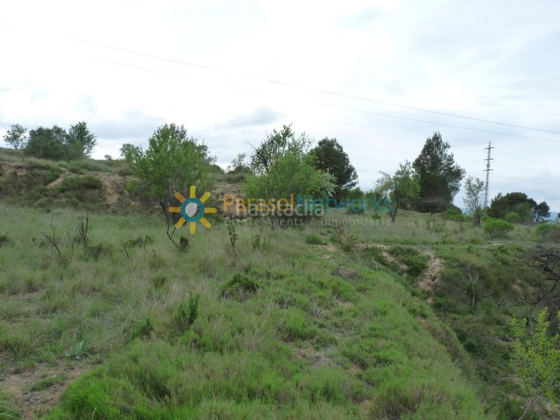 Foto 603c5127-6b1a-40f0-aef8-3b33108ce7e3. Finca rústica a Castelló de Rugat