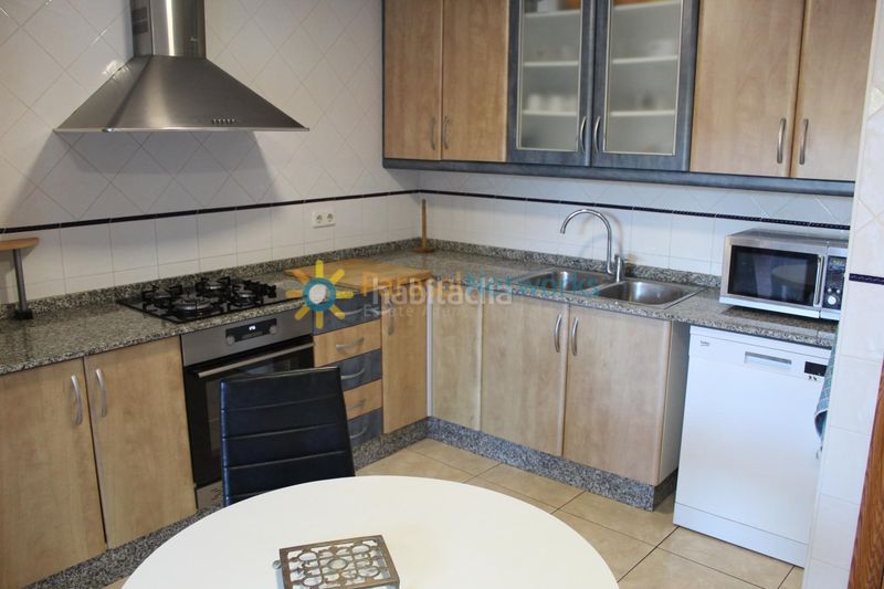 Foto 1c0ca9c8-db9b-4280-b707-5e101b7b476a. Alquiler chalet  en alquiler en playa en Oliva playa Oliva