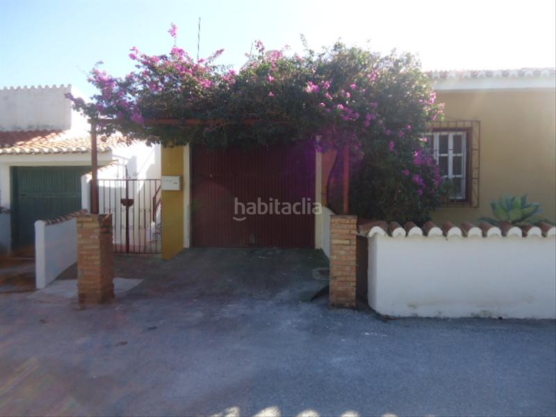 Foto 3f54ebe0-fb3b-428c-96d0-3f515bab566a. Chalet in urbanizacion costa aguilera 19 in Monte los Almendros - El Pargo - Costa Aguilera Salobreña