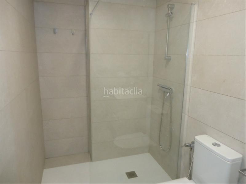 Foto 3616ede4-56de-4c6d-a9de-874d1440d309. Alquiler apartamento en calle bubión 1 en Rosaleda - Juventud Granada