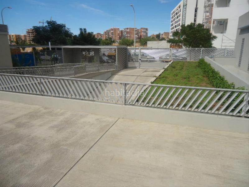 Foto 7427ddbe-7581-43af-b2ac-d209cfa16110. Alquiler apartamento en calle bubión 1 en Rosaleda - Juventud Granada