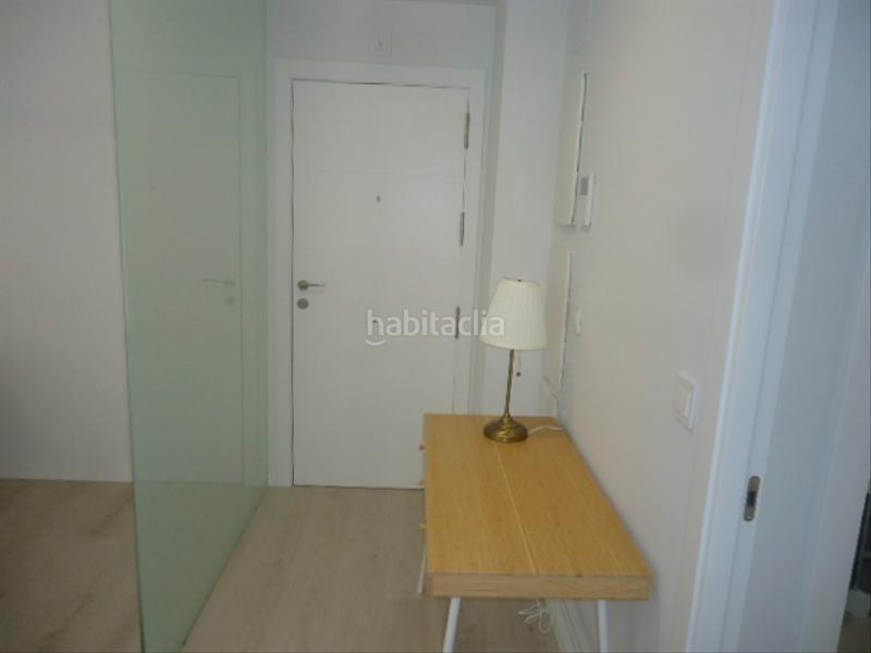 Foto eb348a0b-9a6a-42eb-8446-78aa58a97c93. Alquiler apartamento en calle bubión 1 en Rosaleda - Juventud Granada