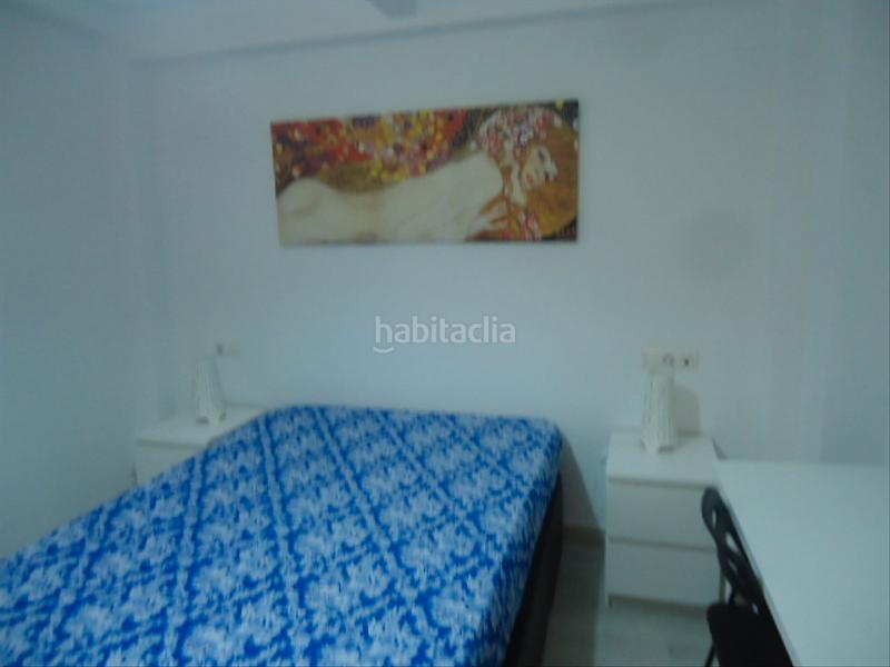 Foto d09cd9d0-14e8-4d4d-9751-0a98758c7647. Lloguer apartament a calle paco seco de lucena 3 a Granada
