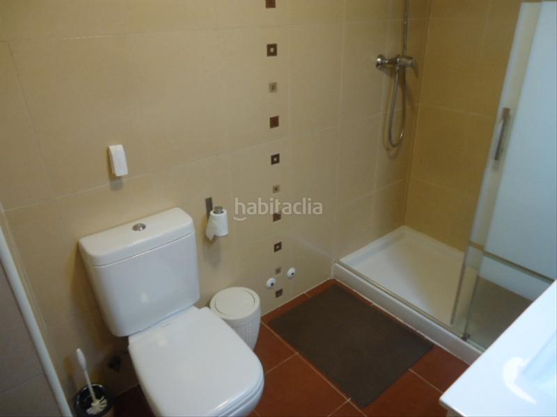 Foto 18aef735-169c-4e01-97b2-fa09d3a25dd5. Miete appartement in calle paco seco de lucena 3 in Granada