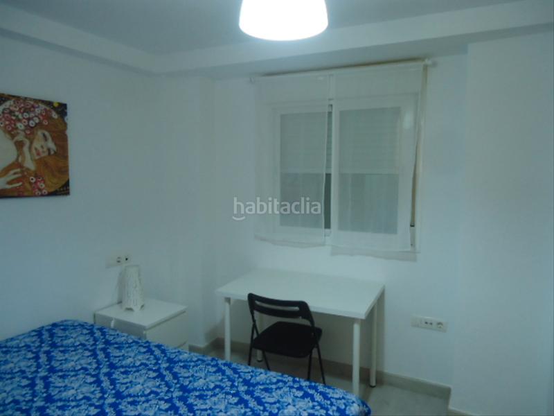 Foto 4651dcf8-7140-4b87-a029-47d14f6affed. Miete appartement in calle paco seco de lucena 3 in Granada