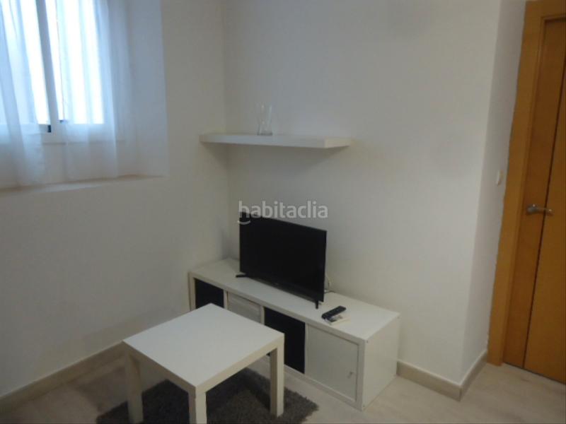 Foto bdcc4a04-ecec-4f0d-8ea6-9eaa6f86e359. Miete appartement in calle paco seco de lucena 3 in Granada