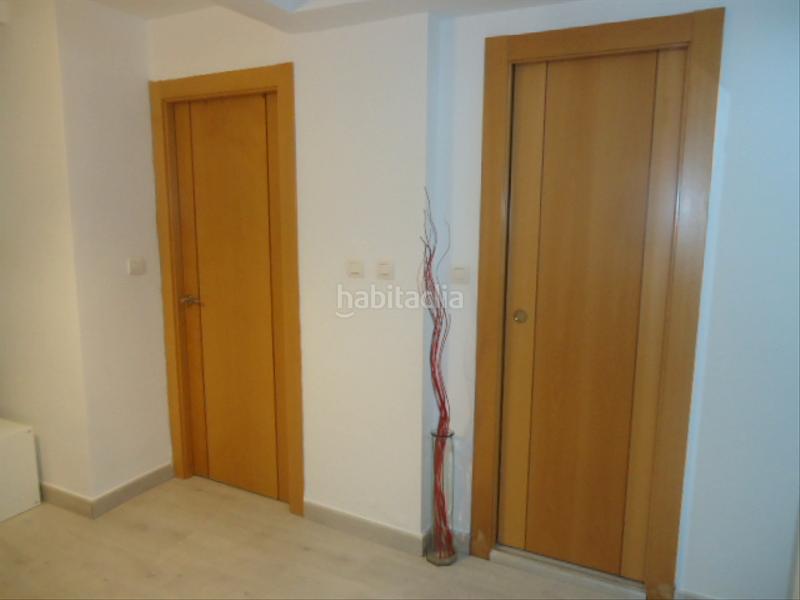 Foto f1071825-b8a3-48f8-918c-f270392eba85. Miete appartement in calle paco seco de lucena 3 in Granada
