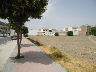 Terreny residencial en Calle pintor vel�zquez 4