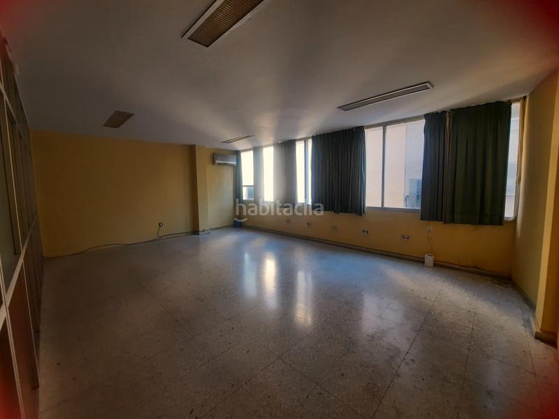 Foto 88d8bc93-5c7c-4d62-8eee-8d8b843f8706. Local comercial en avenida toledo 31 en Centro-Corte Inglés Talavera de la Reina