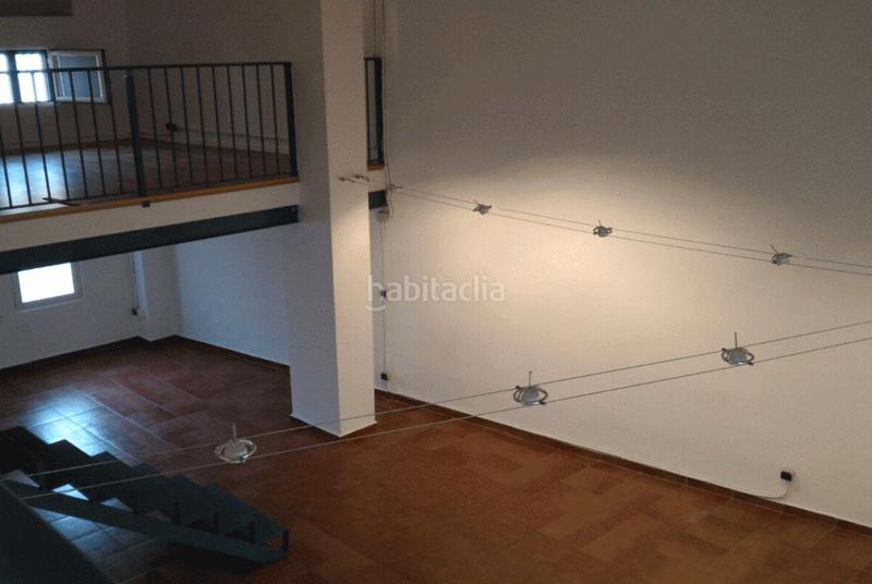 Foto f70d1c7d-73bd-40c1-8c2d-ca18ed9a2484. Business premise in Casco Antiguo Talavera de la Reina