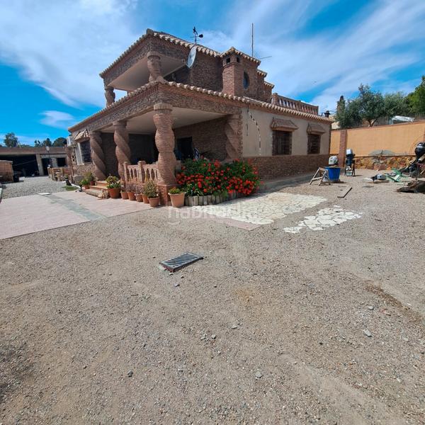 Foto 0e8e4750-9910-4c76-8c1a-b6ae06932ef3. Chalet en La Cañada de San Urbano Almería