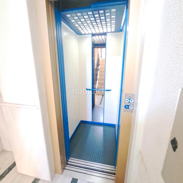 Foto 0b8eff0a-6031-42b0-8ccd-604fdd1d2931. Appartement dans Plaza de Toros - Santa Rita Almería