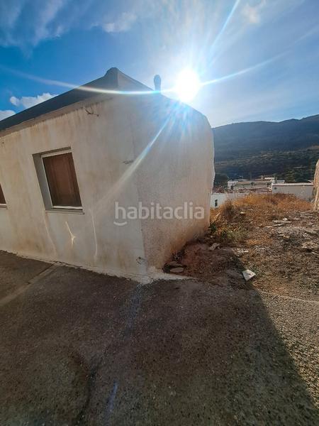 Foto 66827fef-3f5b-41ec-8a18-bd790711be78. Casa amb xemeneia a Enix