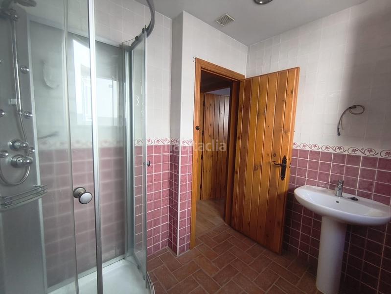 Foto 7e0f9e63-e2af-4cd9-8a1b-9ba7cbbec1d2. Casa amb xemeneia a Enix