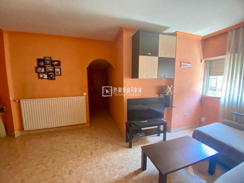 Foto 8248b4b2-f20a-4572-bb6d-9c4c579ddfd1. Appartamento con riscaldamento in Centro San Fernando de Henares