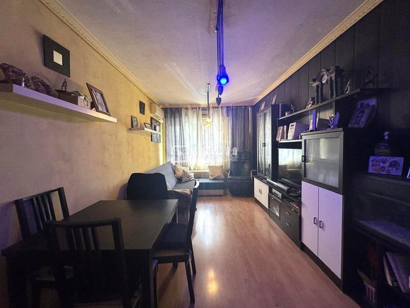 Foto 0e42239c-5419-4f1f-b21d-8de3f6998a24. Flat with heating in Montserrat-Parque Empresarial San Fernando de Henares