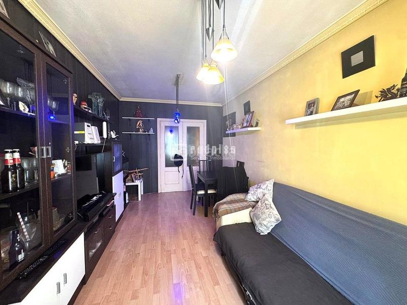 Foto 9b507351-003f-43fe-99f7-f09ca5c5e400. Pis amb calefacció a Montserrat-Parque Empresarial San Fernando de Henares