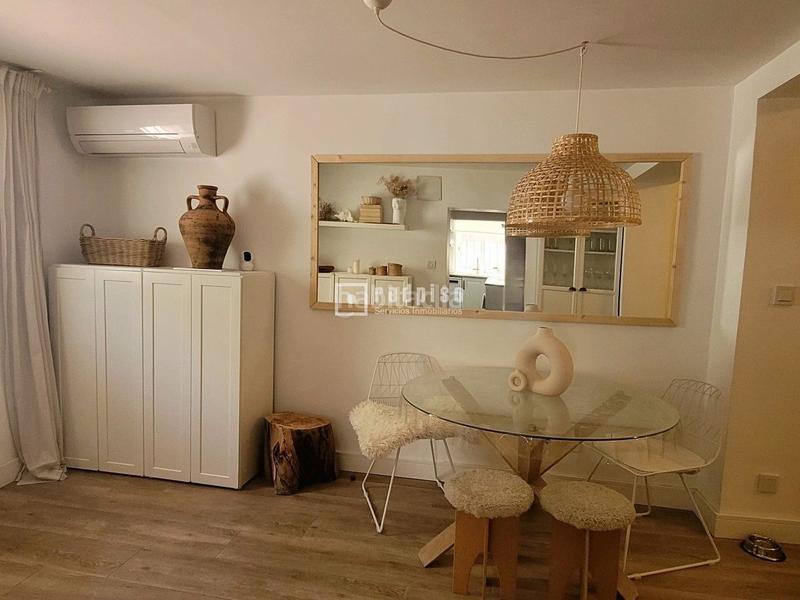 Foto 498c1d32-fe54-4fee-ac3a-5def999a6c1f. Casa en Valleaguado-La Cañada Coslada