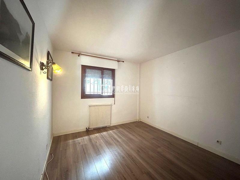 Foto a8070ddc-e625-4c4c-b606-4736e97ac55b. Flat with heating in Parque Roma-Coronas San Fernando de Henares