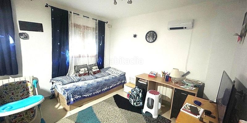 Foto f91b2c71-8f6d-481d-b16f-d59d1d7532e0. Pis a Montserrat-Parque Empresarial San Fernando de Henares