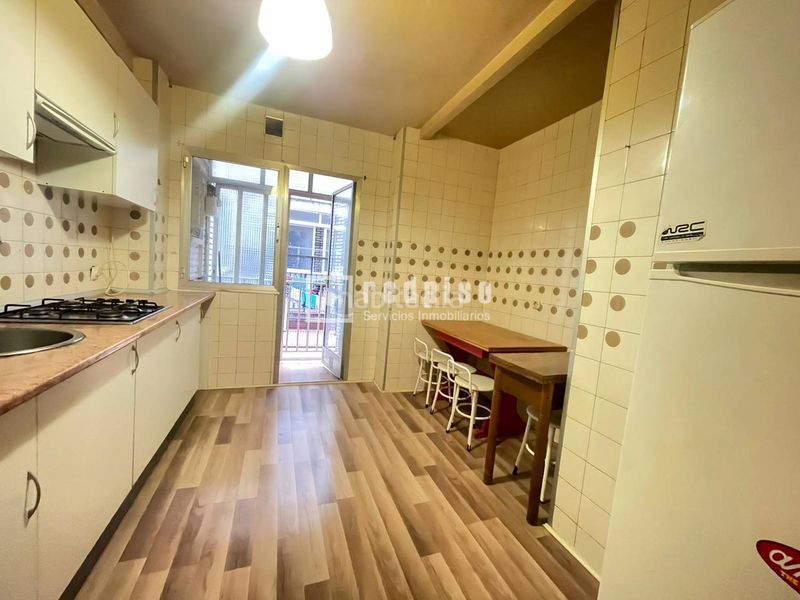 Foto f094bf70-2f3f-4c07-9868-e5c255f76c31. Appartamento con riscaldamento in Centro San Fernando de Henares