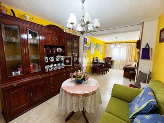 Casa in Ciudad 70. Gran oportunidad casa independiente en venta en coslada.