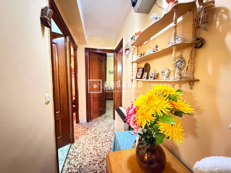 Foto 60613cbd-c462-484d-8494-29edb201c758. Casa amb calefacció a Ciudad 70 Coslada