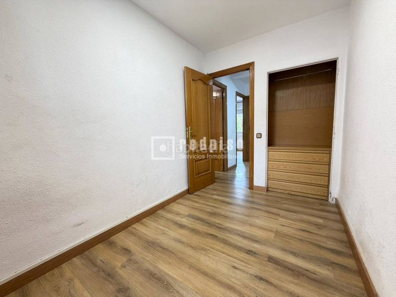 Foto efea3103-7cc1-4dd4-b0f9-afad1dd0e4bf. Pis amb aparcament a Ciudad 70 Coslada