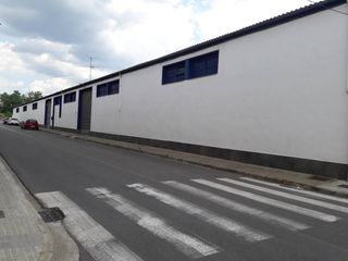Nave industrial en Santa Eugènia de Berga. Nave comercial en venta en santa eugènia de berga