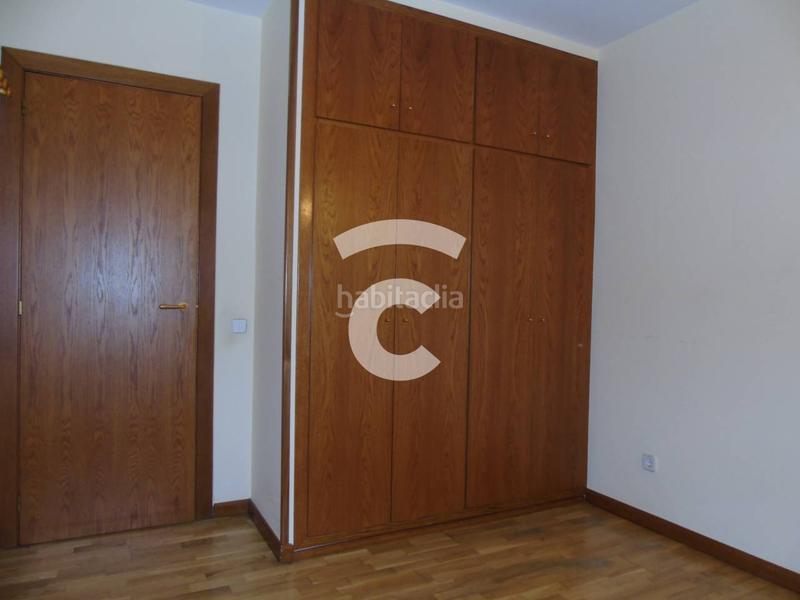 Foto 64bbc797-da75-4f4d-a52f-deb4d3cad4b0. Alquiler piso  en alquiler en caputxinssanta clarahospital en Vic