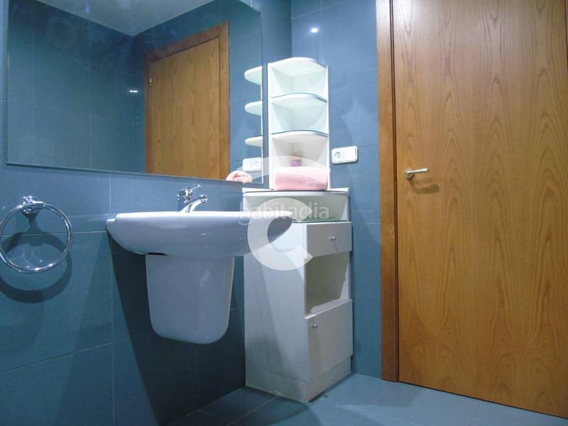 Foto b2d4dfac-80f4-42b6-8c46-1d2b018705bd. Alquiler piso  en alquiler en caputxinssanta clarahospital en Vic