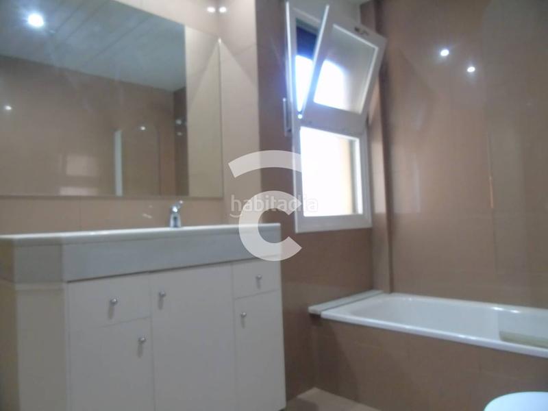 Foto fdbf75c1-bdc3-492a-958f-5c6adece5606. Alquiler piso  en alquiler en caputxinssanta clarahospital en Vic