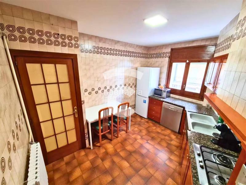 Foto afb70f38-7e80-49b3-b1ce-af58b09968c4. Appartamento con riscaldamento in Estadi-Santa Anna Vic