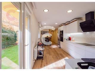 Etagenwohnung in Tona. Piso luminoso con patio  ideal para disfrutarlo todo el año!