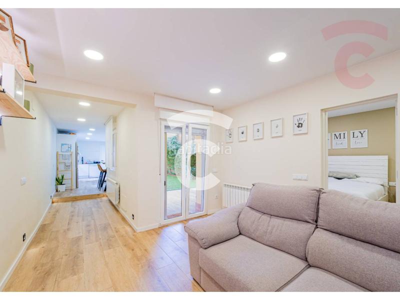 Foto bd6d84c3-6929-407e-9edb-bed7edd9aeb4. Flat with heating in Tona