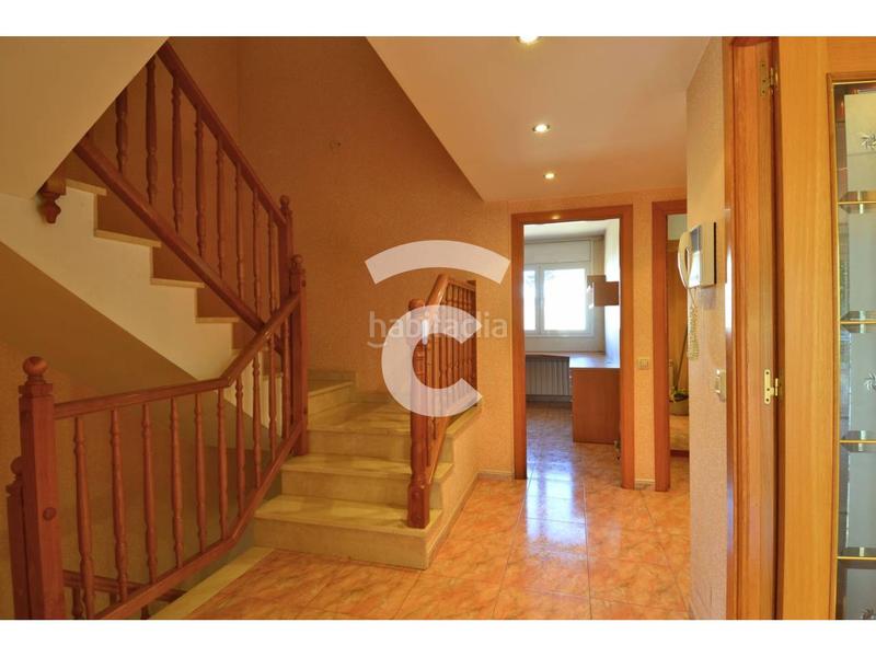 Foto 03dc2ce3-5f0b-4c4a-b166-e4bc2081a6a9. Maison avec chauffage parking dans Olot