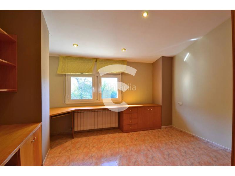 Foto 4dc5786a-71e4-48c6-8cd3-f165ede349d1. Maison avec chauffage parking dans Olot