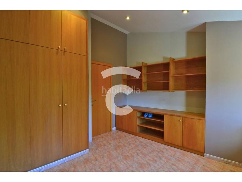 Foto dfc52b94-f36e-4a0b-9f38-95658e025aa7. Maison avec chauffage parking dans Olot