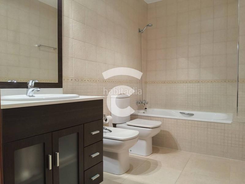 Foto a5f1a238-0f72-4ed2-b8a6-4e74d49585e2. Piso  en venta en Sant Hipòlit de Voltregà