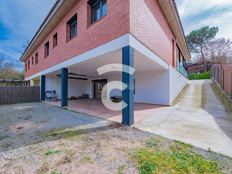 Foto 4f4df304-aed5-4fba-b93f-4a596b409e59. Casa amb calefacció aparcament a Viladrau