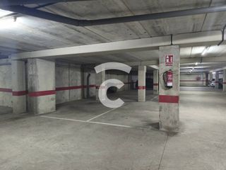 Parking coche  Carretera gerona. Olvídate de buscar aparcamiento en sant feliu de guíxols!