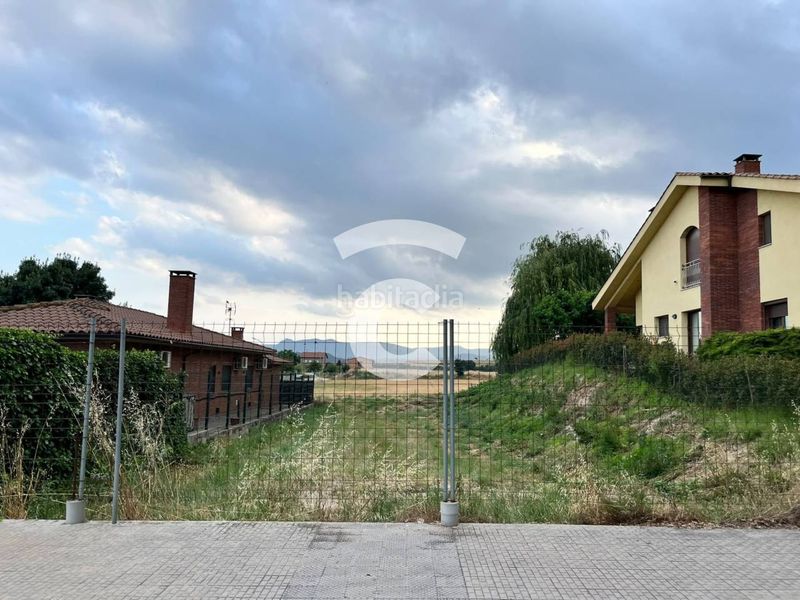 Foto 8a397bf9-dc76-4d35-97f0-89eb259d2a5f. Terreno residencial en paseo sant joan 279 oportunidad única solar urbano de 489 m en Manlleu