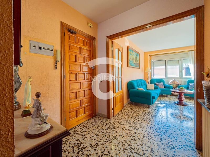 Foto b1c3e1b0-7a7b-4b73-bf77-cf4d48ba4709. Casa amb calefacció aparcament a Manlleu