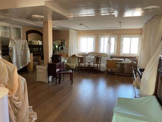 Geschftsraum  N/a. Prop de lhospital